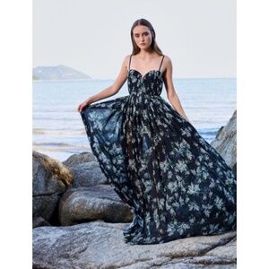 Georgina Maxi Dress — Black White Floral Print / 14